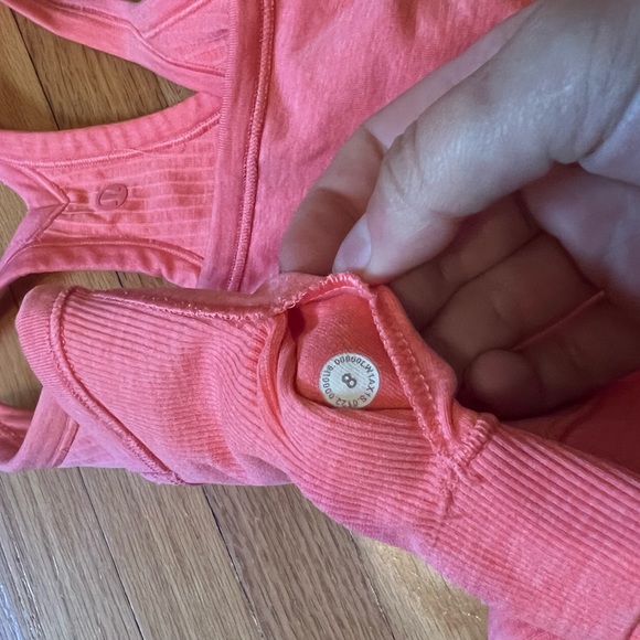 Lululemon - Ebb to Street Tank Top Sz8 - Picture 6 of 8